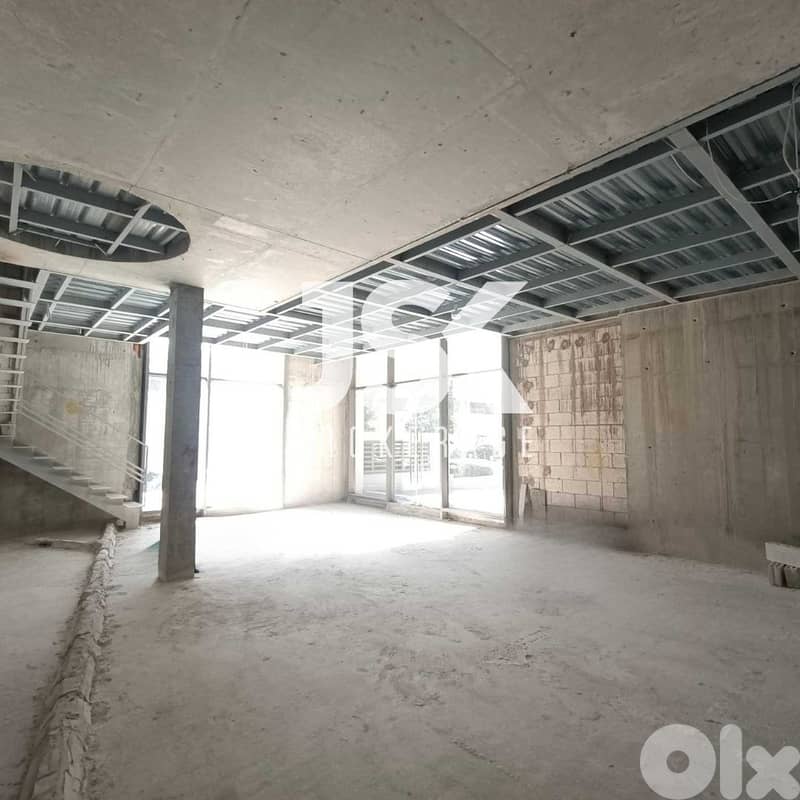 L18020-190 SQM Core & Shell Shop For Rent in Achrafieh, Soho 0