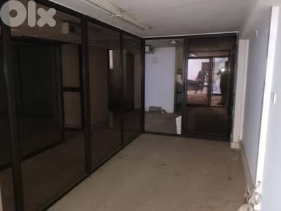 414 Sqm | Shop for sale in Baouchrieh