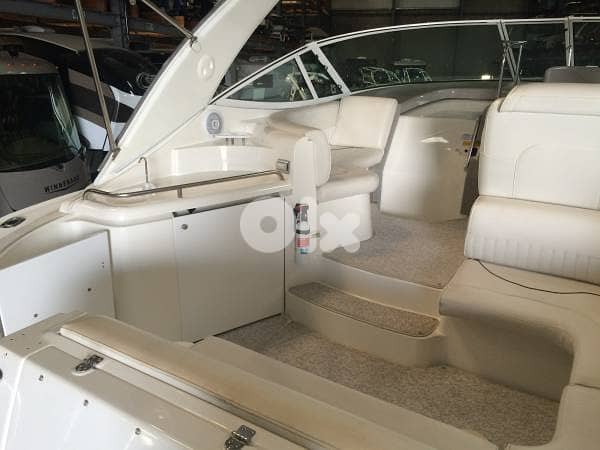 Cruiser 370 Express 11