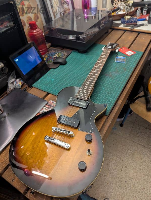 Electric Guitar 0