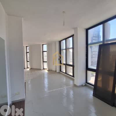 Office for rent in Dekwaneh KA67 مكتب  للإيجار في الدكوانة