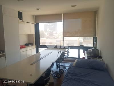 Prime location Office for sale in Dora 70 Sqm