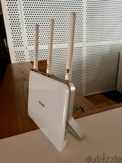 TPLink AC1900 Archer router + TLWR845N