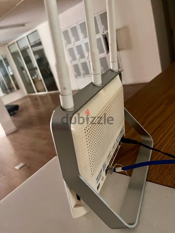 TPLink AC1900 Archer router + TLWR845N 1