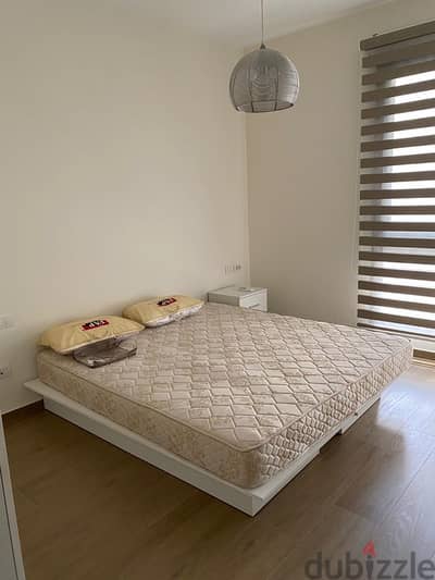 Modern furnished apartment for rent in Ain Mraiseh.