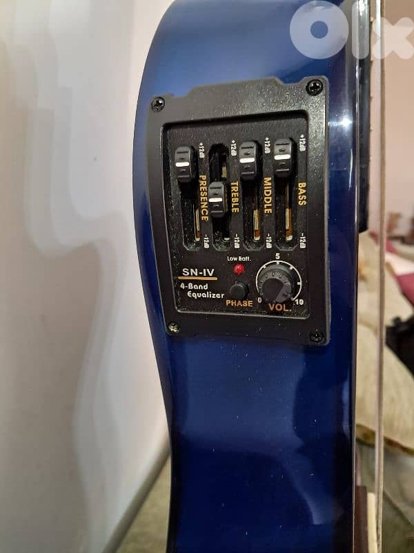 Used guitar in a verry good condition 1