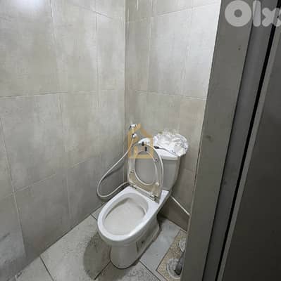 Shop for sale in Salim Sleim HN125 محل تجاري للبيع في سليم سلام