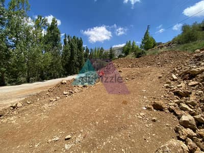 835 m2 land + open mountain view for sale in Faraya - للبيع في فاريا