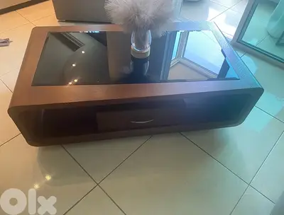 طاولة نصف