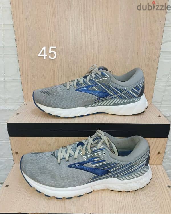 Brooks shoes size 45 0