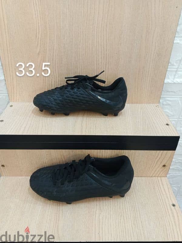 Nike shoes size 33.5 0