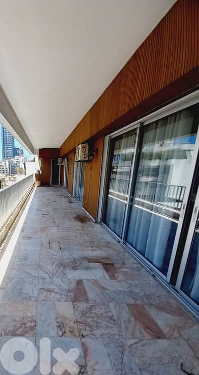 SPACIOUS APT IN CARRE D'OR ABED EL WAHAB STREET | 320SQ | AC-1036