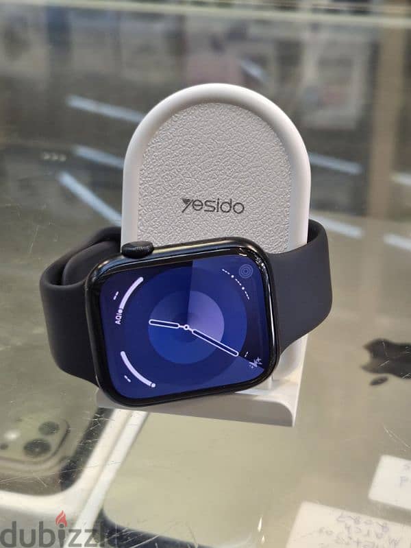 Used apple watch series 9 45m  200$ 0