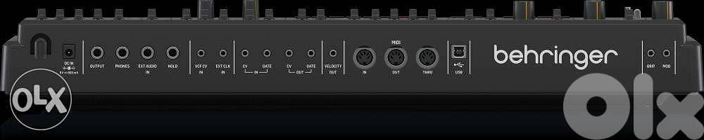 Behringer MS-1-BK Analog Synthesizer with Handgrip, 3340 Analog Oscil 3