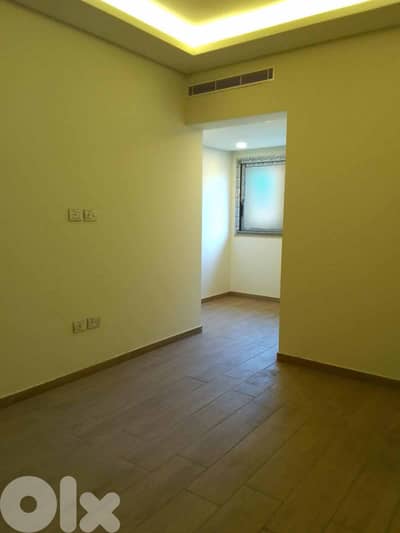 CLEMENCEAU PRIME GYM & POOL 225SQ HIGHEND  , (BT-1143)