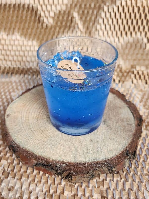 luna's crystal lagoon candle 0