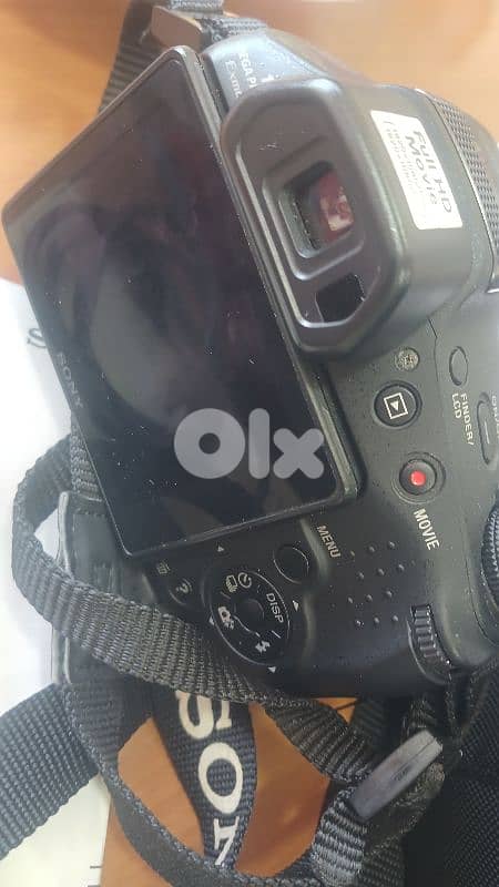 Sony DSC-HX200V 1