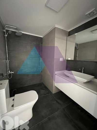 280m2 apartment having mountain/sea for sale in Adma شقة للبيع في أدما