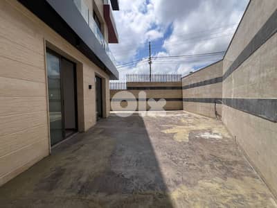 Brand new apartment for sale - Baabdat شقة جديدة للبيع - بعبدات