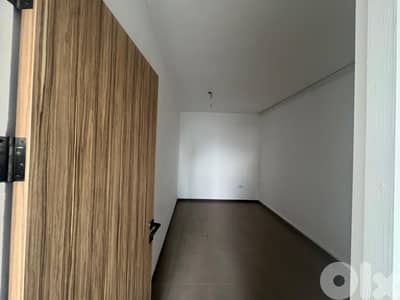 Office for rent Dekweneh - مكتب للإيجار في الدكوانة