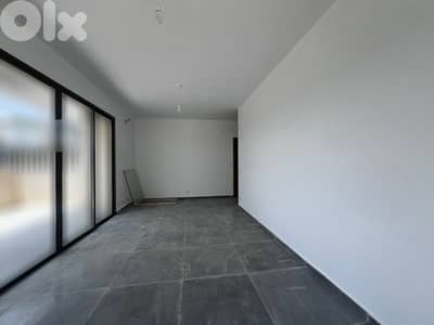 For Sale - Brand New 3BR in Baabdat للبيع - شقة جديدة 3 غرف نوم في