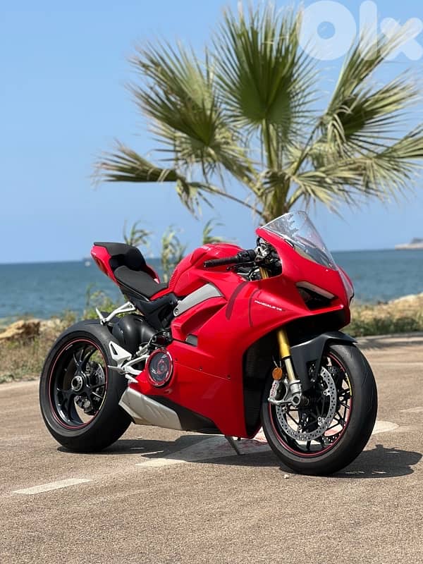Panigale V4s 1