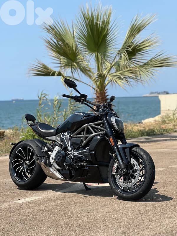 Ducati X diavel S 1
