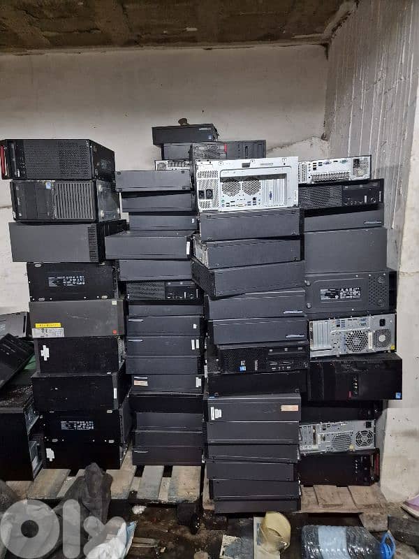 COMPUTER / LAPTOP 0