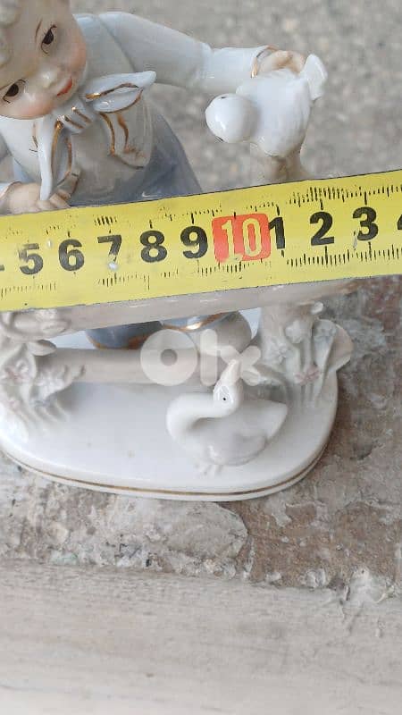 antique 9