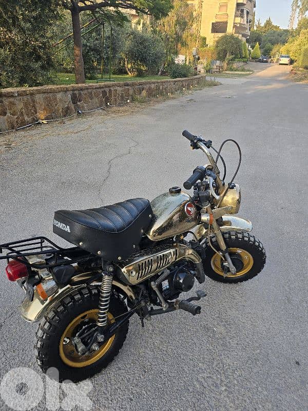 monkey gold limited edition 2