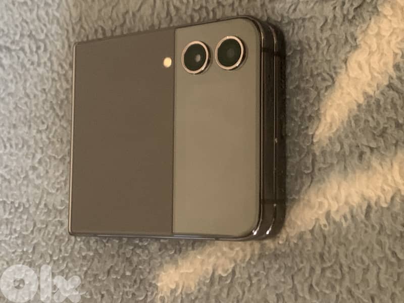 Samsung flip4 256 0