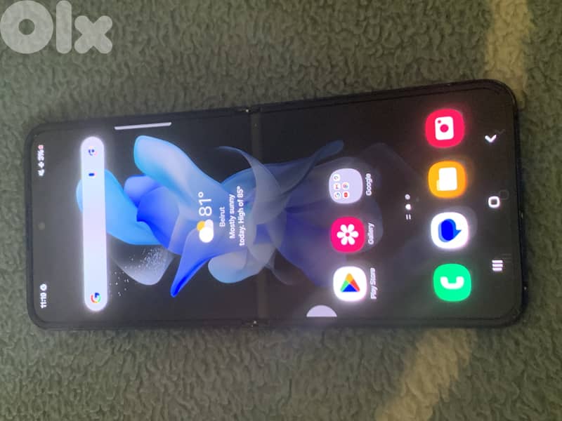 Samsung flip4 256 5