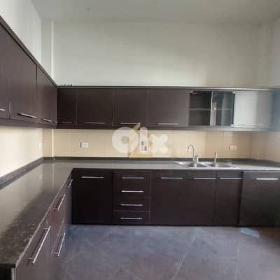 Apartment for rent in Achrafieh JD124 شقة للإيجار في الأشرفية،