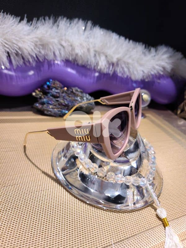MIU MIU PINK and GOLD luxury sunglasses 1