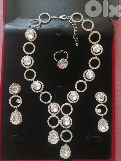 bridal Swarovski set