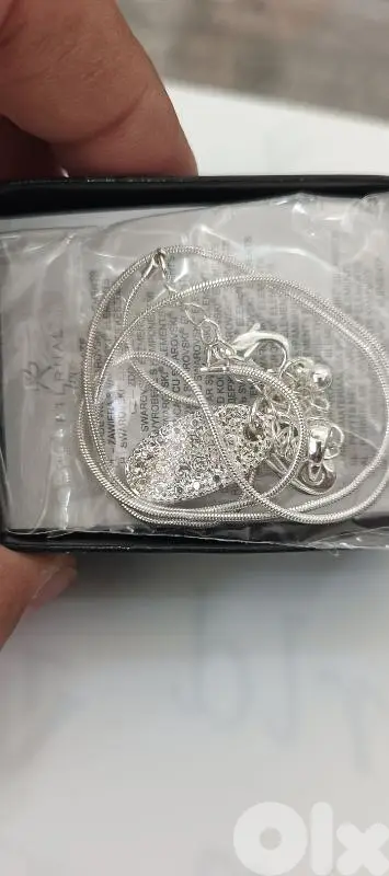 necklace avon swarovski