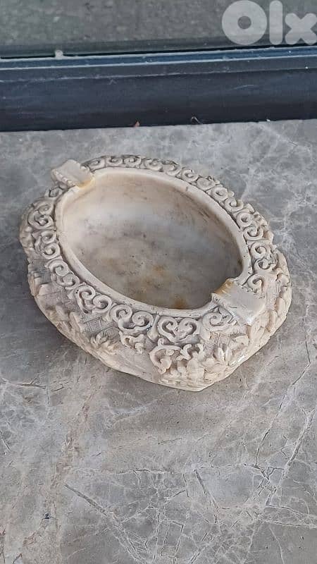 antique 6