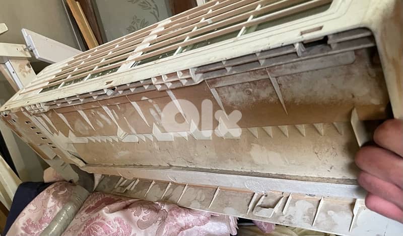 Samsung AC With Outdoor Unit No Remote 1