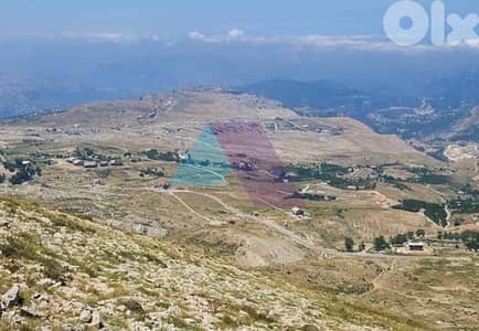 land 1106 m2 with prime location for sale in Fakra - أرض للبيع في فقرا