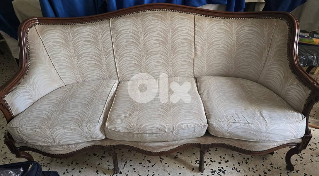 Armchair 0