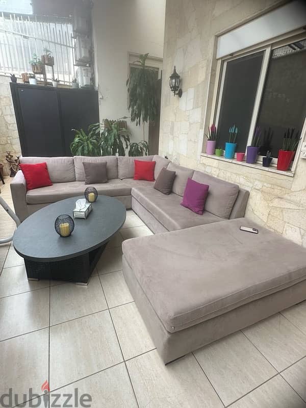 full living room 0