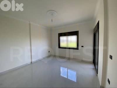 Apartment For Sale in Saadnayel شقة للبيع في سعدنايل