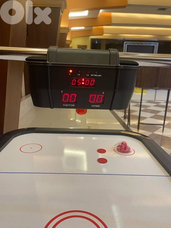 7FT Electronic Scorer Air Hockey Table 3