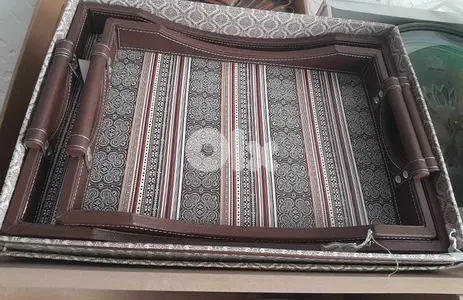 طقم صواني جلد تقيل نوعية ممتازة