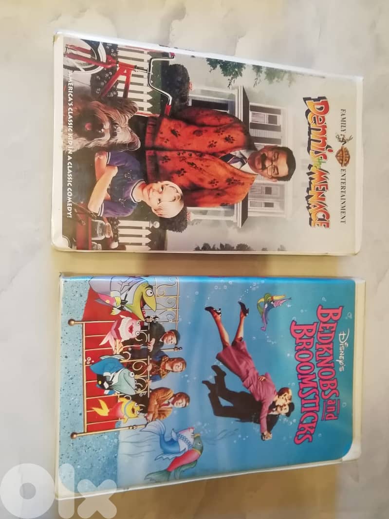 VHS cassettes many titles & genre prices start at 4$ 10