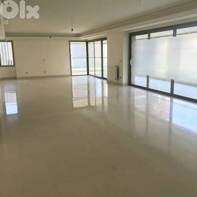 Apartment for sale in Koraytem/ Calm area/ Spacious/ close AUB, Rawche