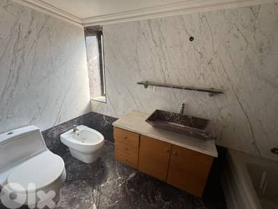 apartment For sale in monteverde شقة للبيع في منتيفردي