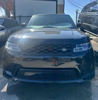 Range Rover Sport HSE 2018 | 3.0L V6 Supercharged | Low Mileage