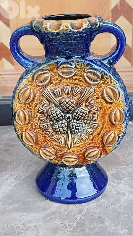 antique 8