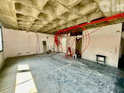 JH25-4168 Office 200m2 for rent in Gemmayze, $ 2,000 cash